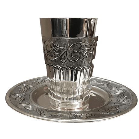 Madlen Kiddush set belz cup