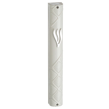 Plastic Mezuzah With Rubber Cork 12 Cm- White With The Letter Shin