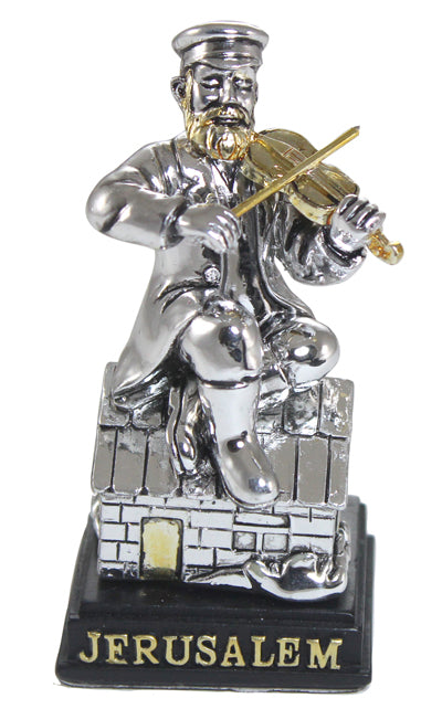 Silvered Polyresin Hassidic Figurine Sits On Stage 8 Cm - "fiddler On The Roof"